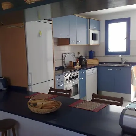 Duplex Con Piscina En 1ª Linea De Mar. Super Vistas *