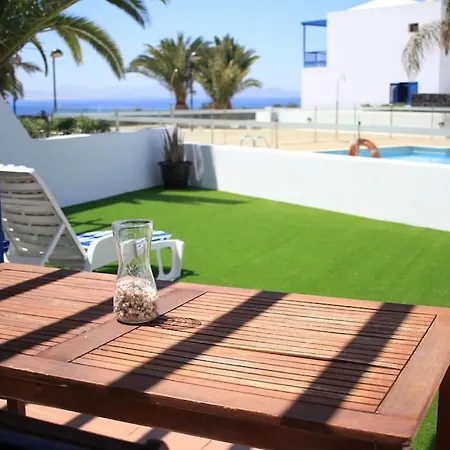 Duplex Con Piscina En 1ª Linea De Mar. Super Vistas *