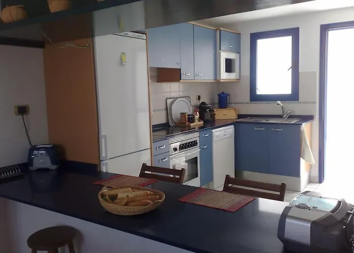 Duplex Con Piscina En 1ª Linea De Mar. Super Vistas *