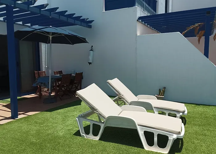 Duplex Con Piscina En 1ª Linea De Mar. Super Vistas Playa Blanca (Lanzarote)