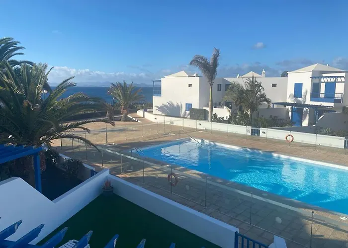 Appartement Duplex Con Piscina En 1ª Linea De Mar. Super Vistas